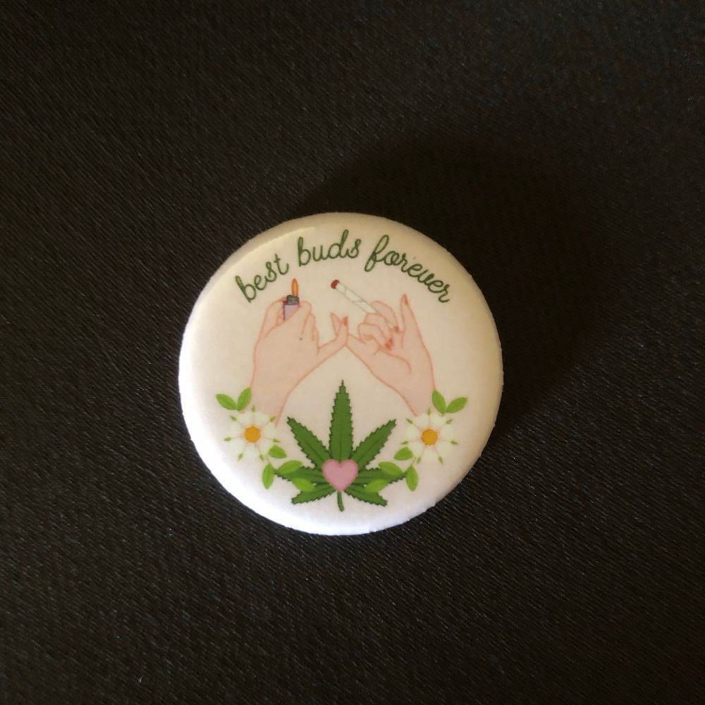 Best Buds Magnet Set - Picture 6 of 7